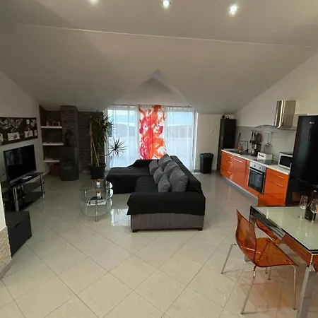 빌라 Casa Cartolina - Opatija By Guide Buzdohanj